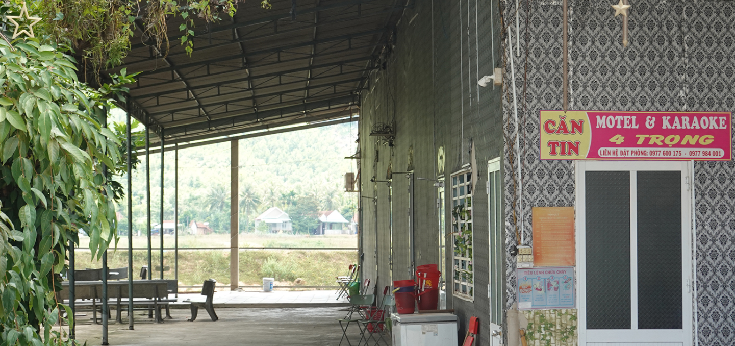 Nhà nghỉ 4 Trọng