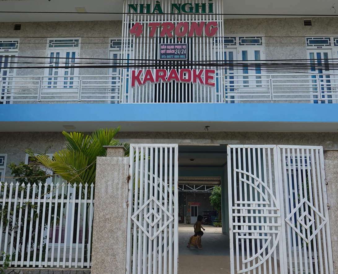 Nhà nghỉ 4 Trọng