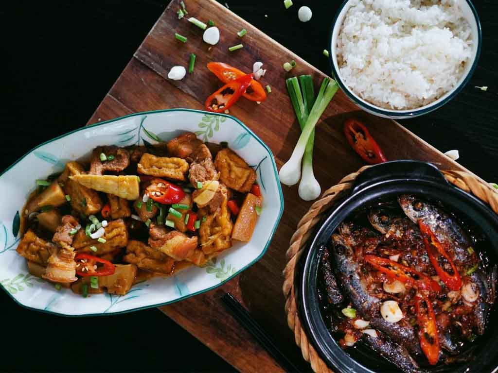 Cơm Nhà 1989 - Nguyễn Thị Định & Bùi Hữu Nghĩa