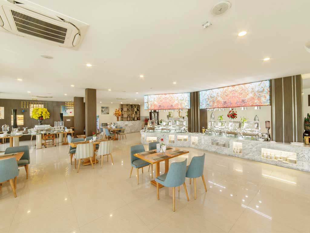 Lake View Quy Nhơn Hotel