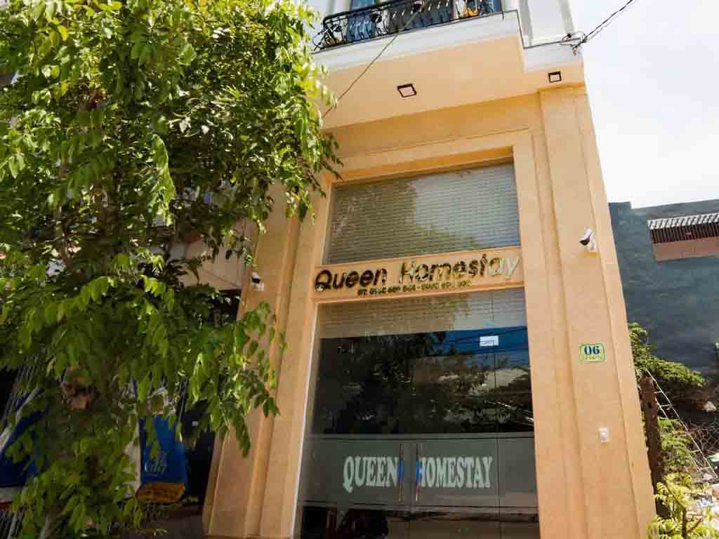 Queen Homestay