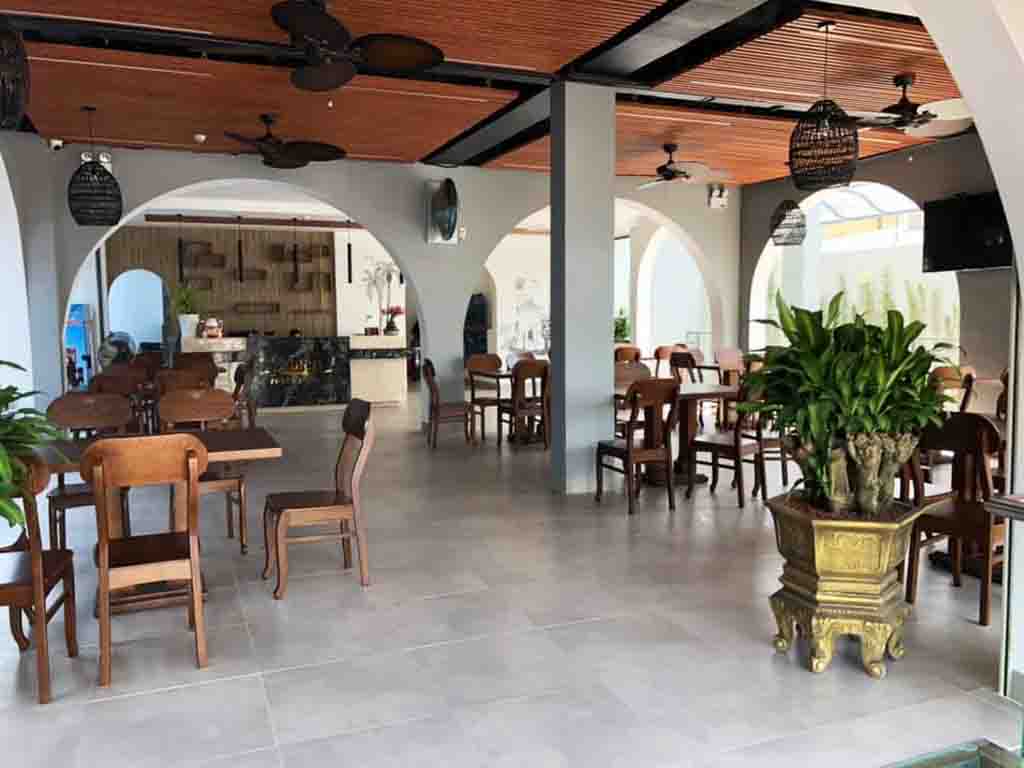 Nhà Hàng Vị Biển