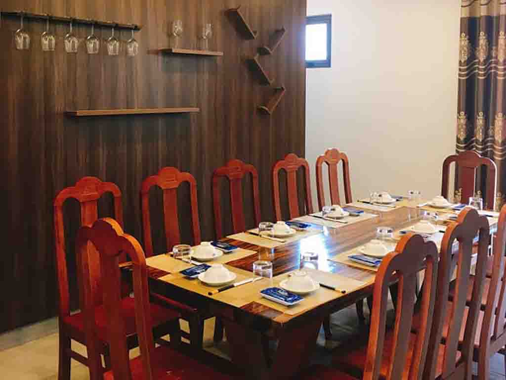 Nhà Hàng Vị Biển